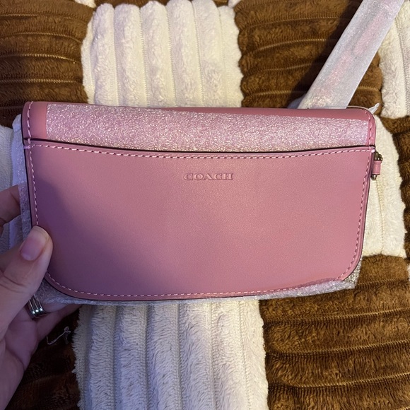 Coach 1941 Glove Tanned Leather Clutch in Rose NWTS! - Picture 2 of 10